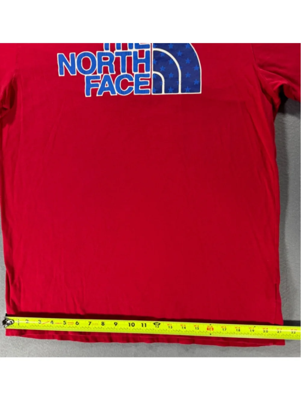The North Face Men’s Red Large T-Shirt
